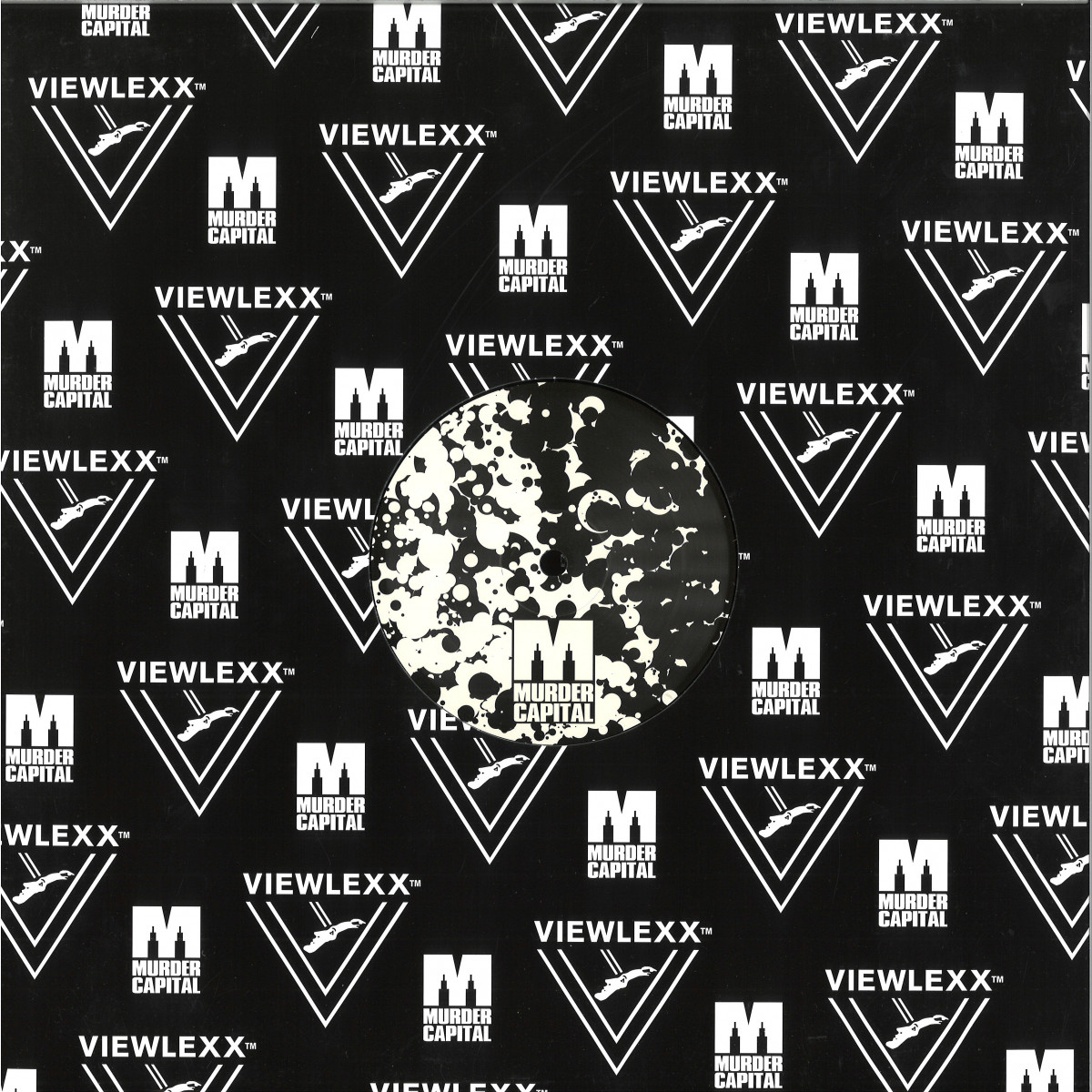 Gesloten Cirkel — M011
