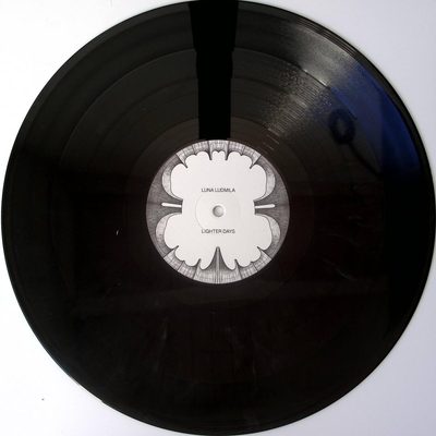 Luna Ludmila — Lighter Days LP, обложка